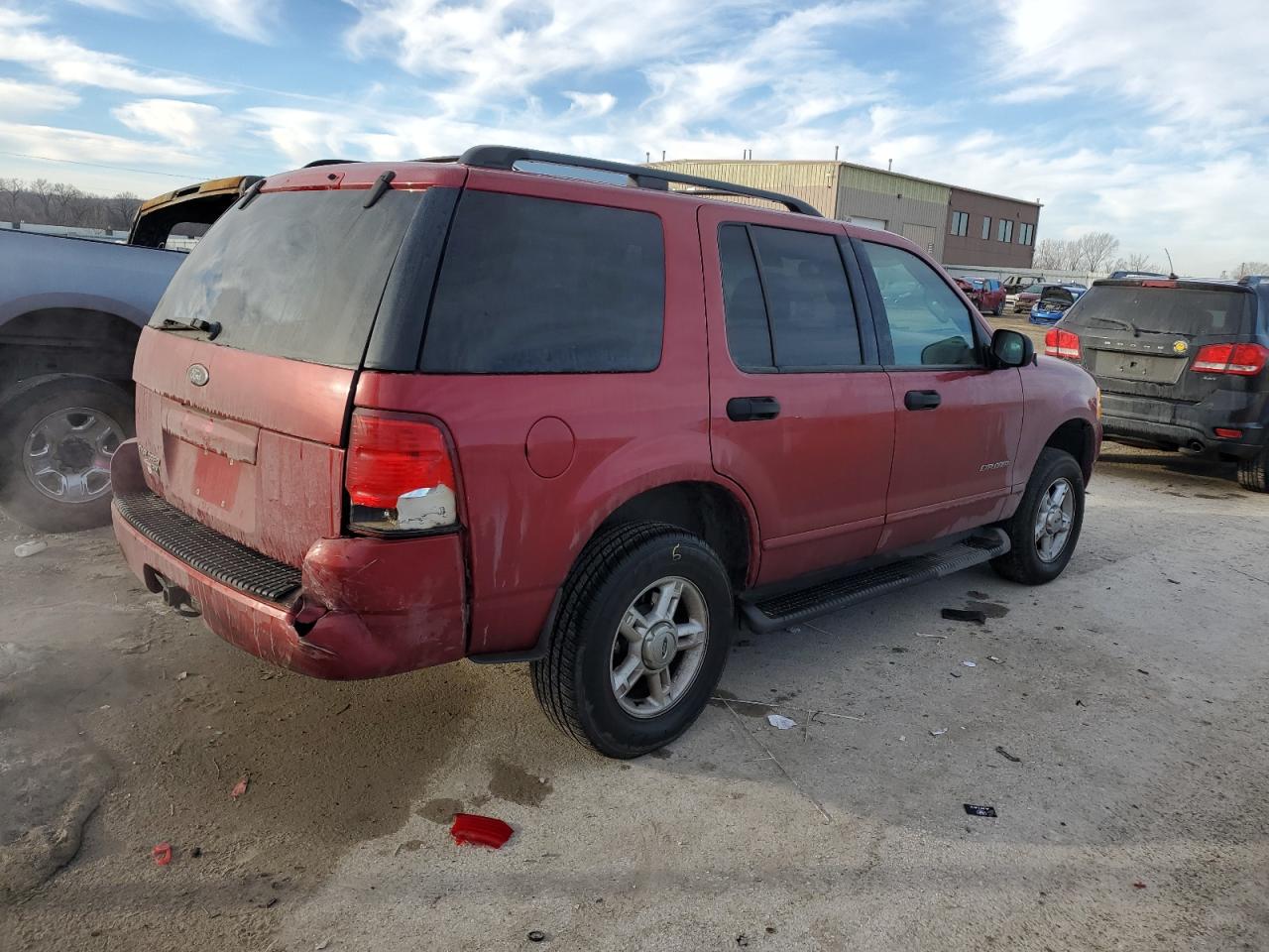 2004 Ford Explorer - Image 3