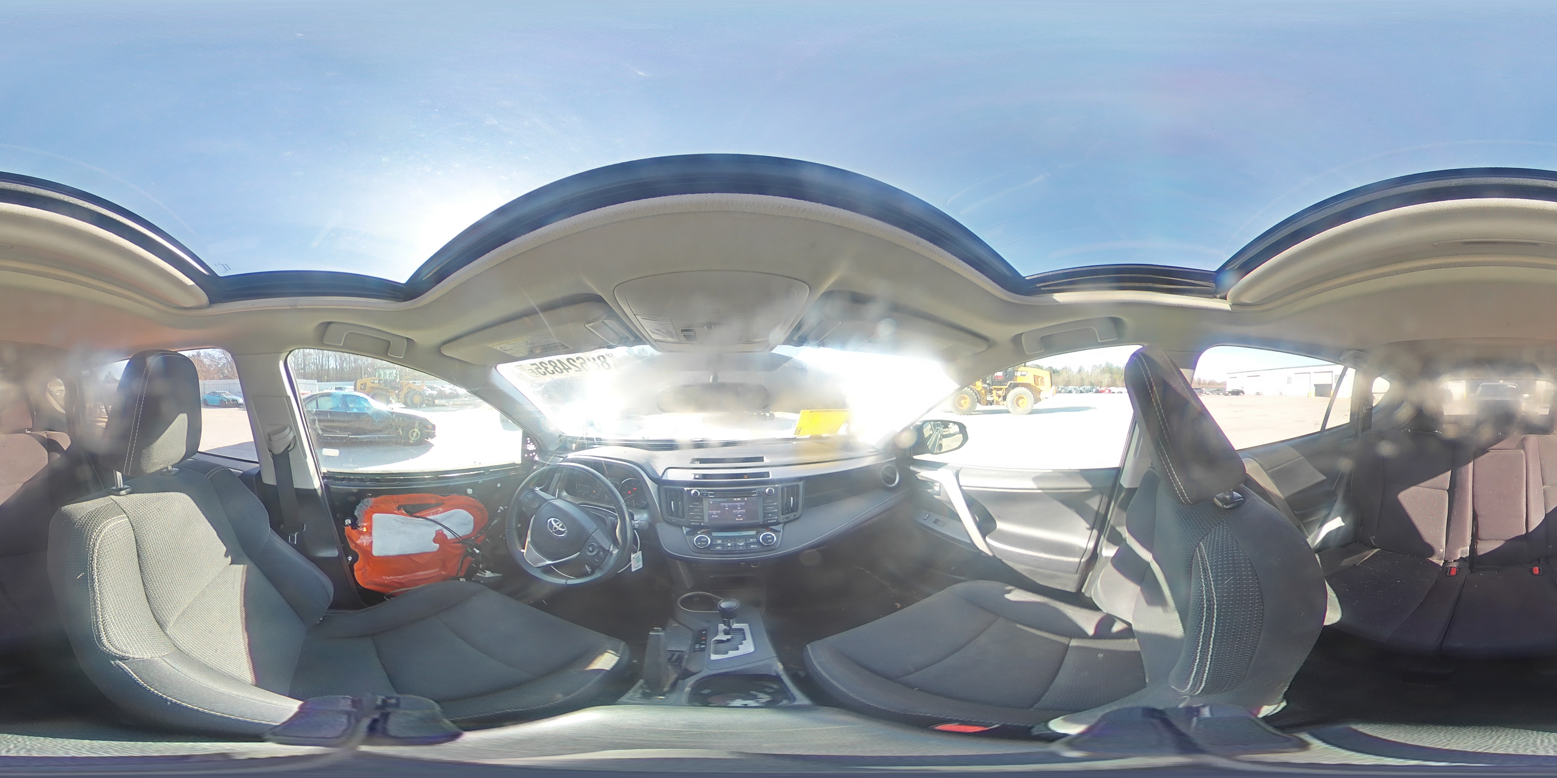 2016 Toyota RAV 4 - Image 13