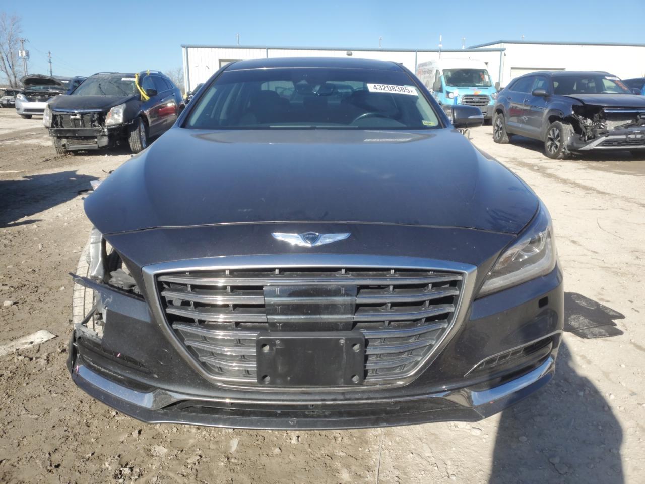 2018 Genesis G80 - Image 5