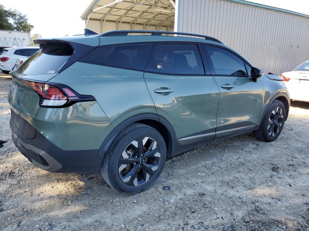 2023 Kia Sportage - Image 3
