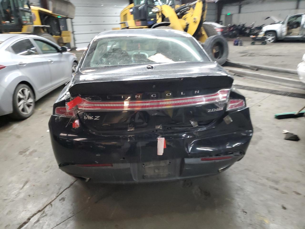 2016 Lincoln MKZ - Image 6