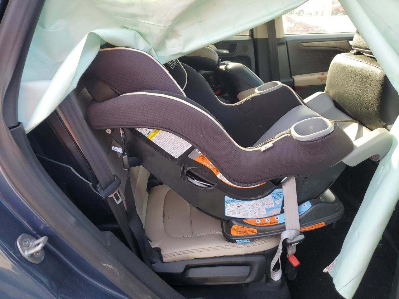 2020 Ford Escape - Image 11