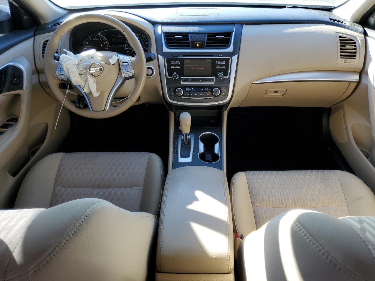 2017 Nissan Altima - Image 8
