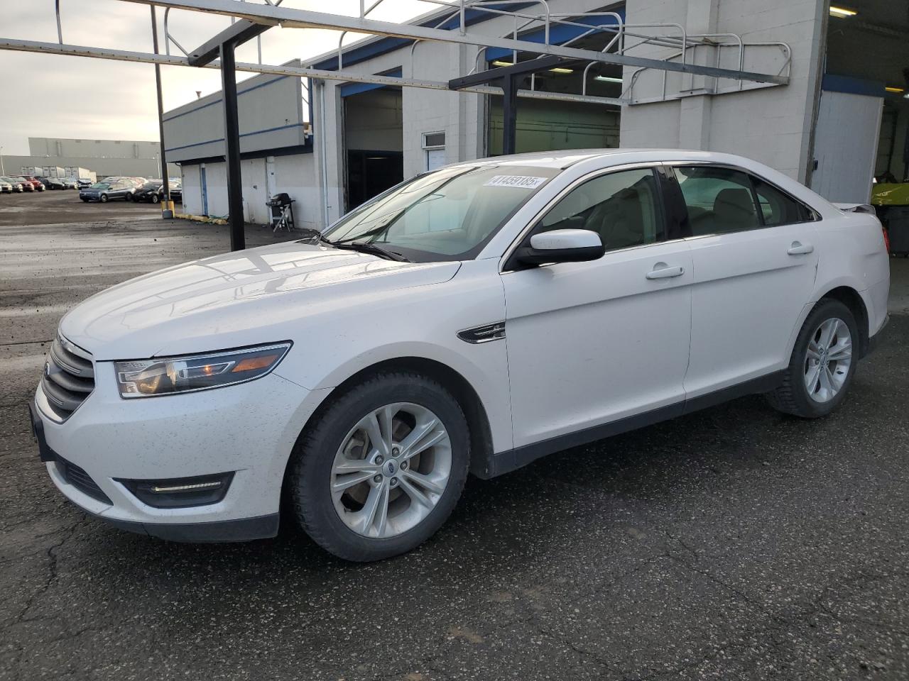 VIN 1FAHP2E82GG144732 2016 FORD TAURUS no.1