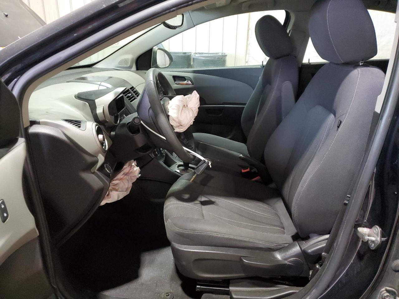 2015 Chevrolet Sonic - Image 7
