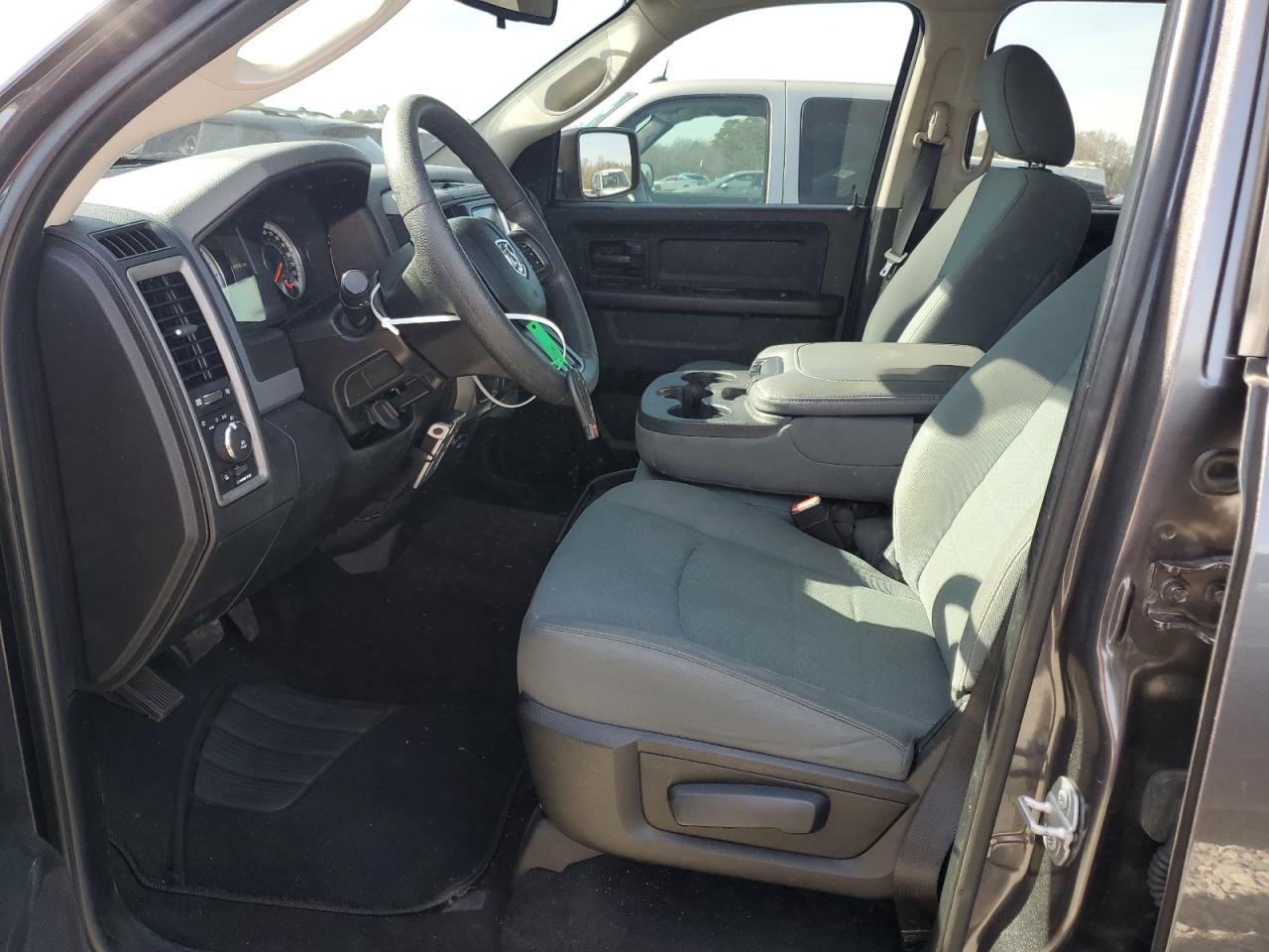 2016 Ram 1500 St VIN: 1C6RR6KT6GS395329 Lot: 43041095