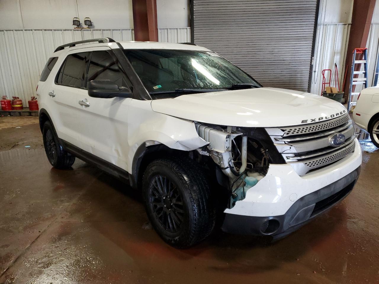 2013 Ford Explorer - Image 4