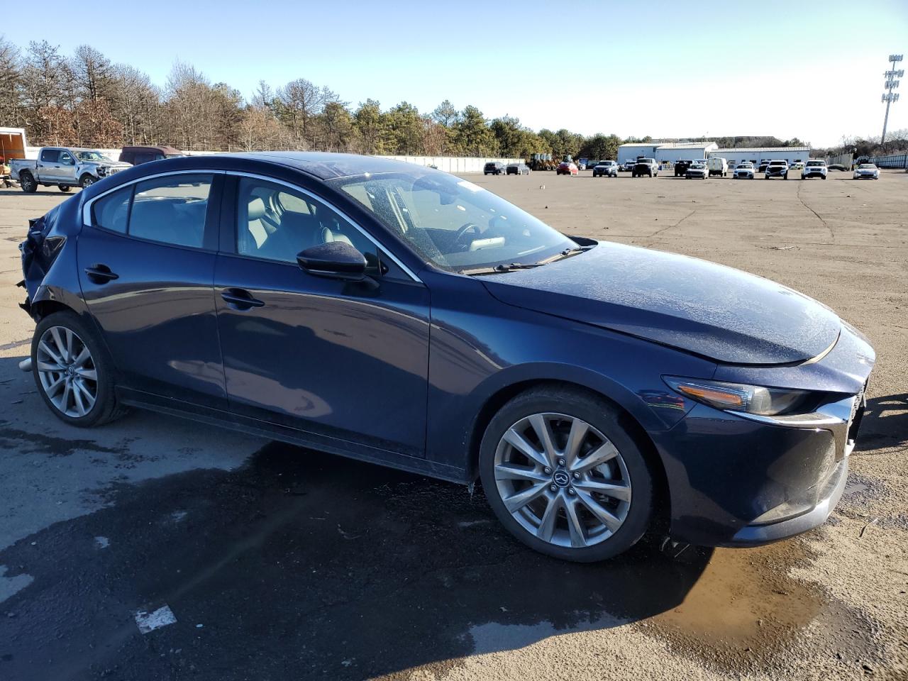2022 Mazda 3 - Image 4