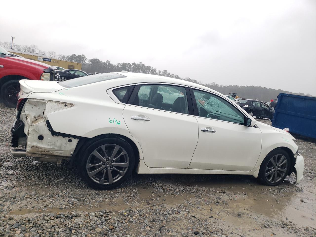 2018 Nissan Altima - Image 3