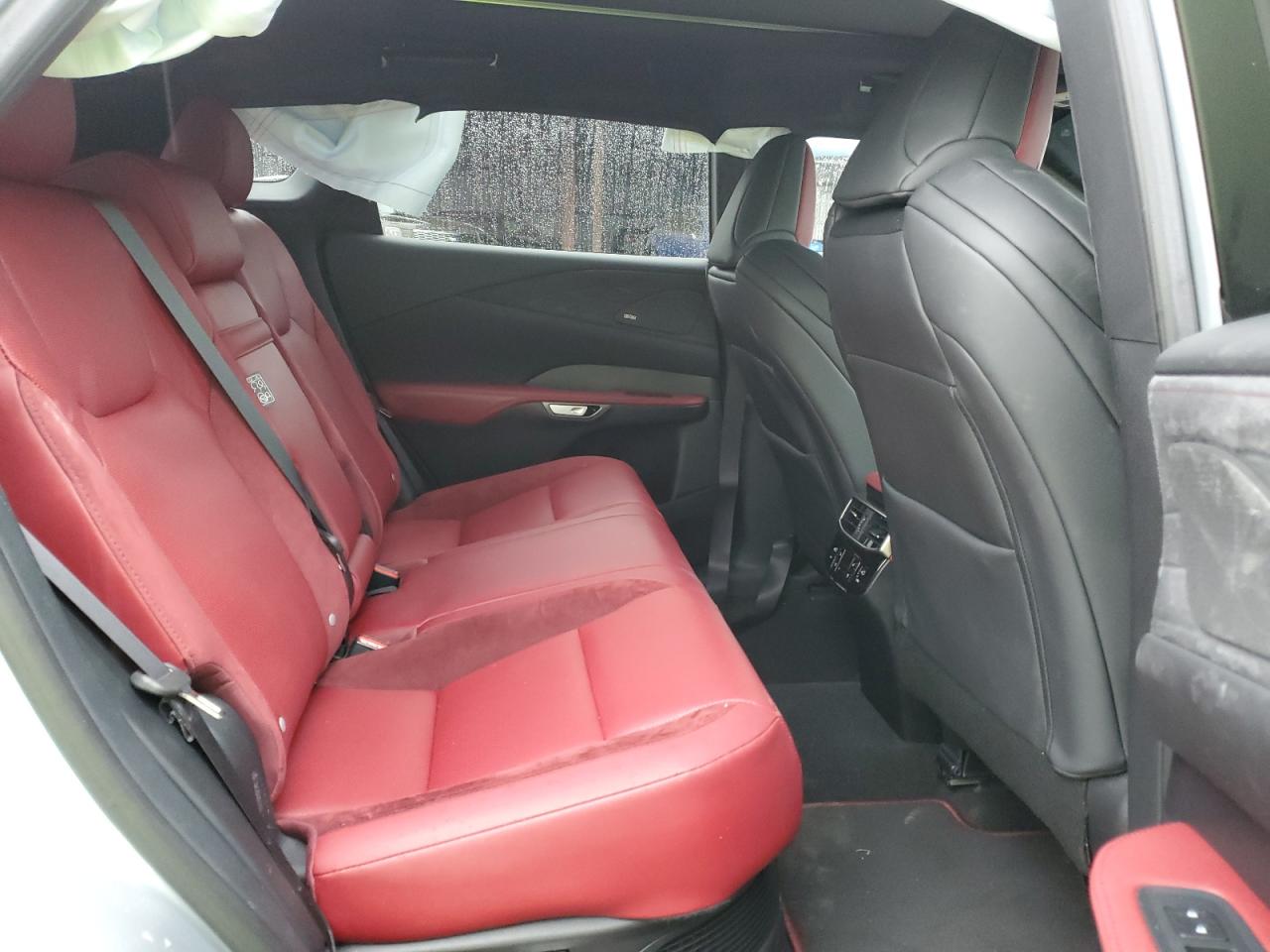 2024 Lexus RX - Image 11