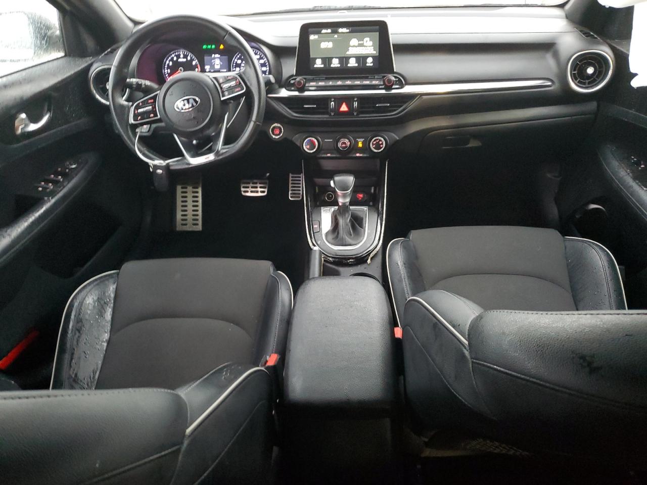 2021 Kia Forte - Image 8