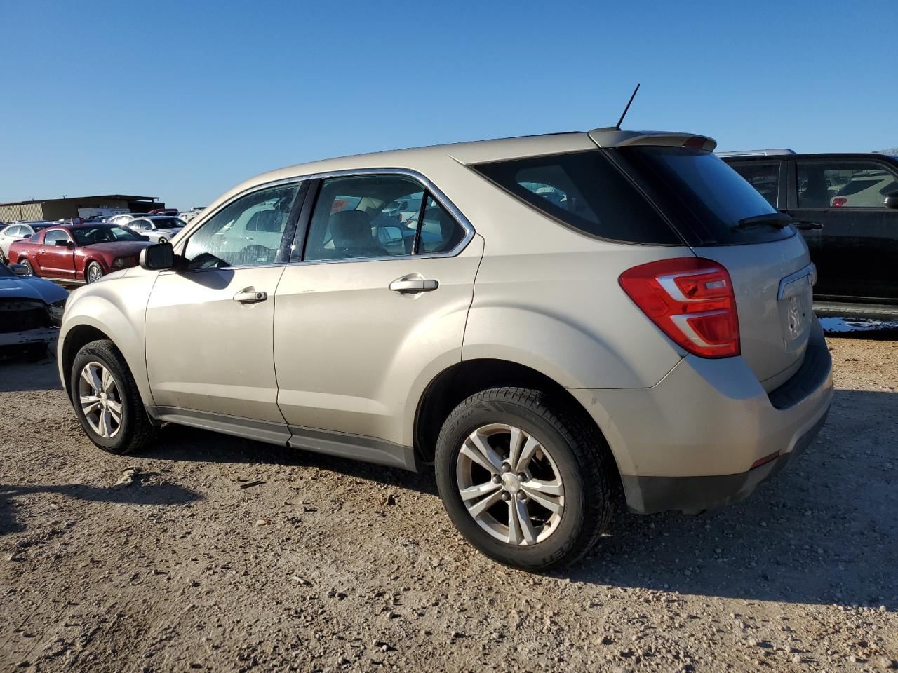 2016 Chevrolet Equinox - Image 2