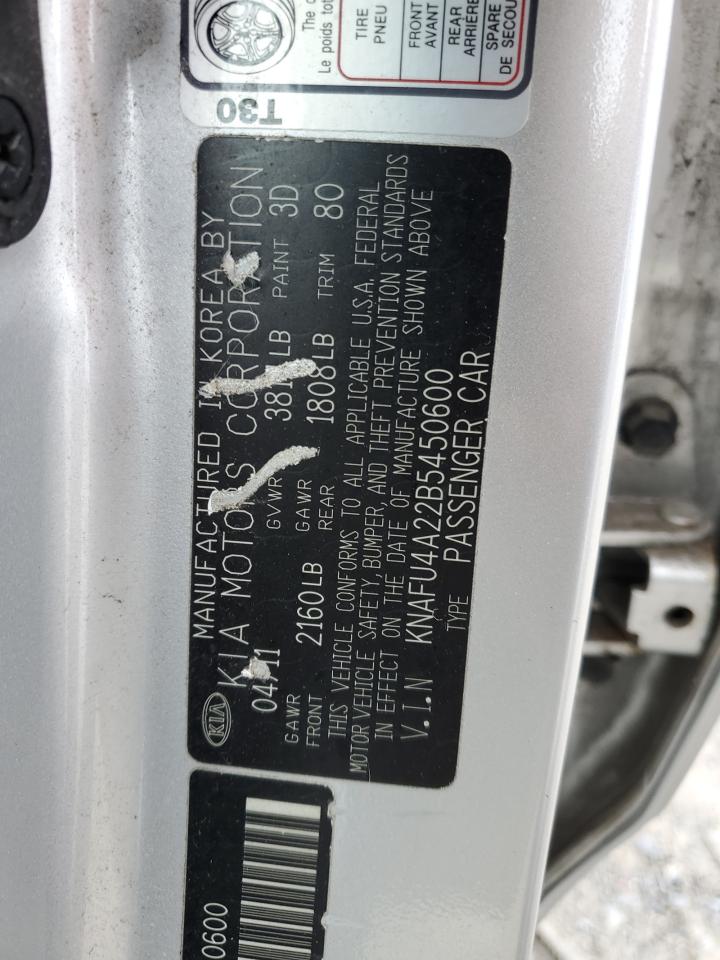 2011 Kia Forte - Image 13