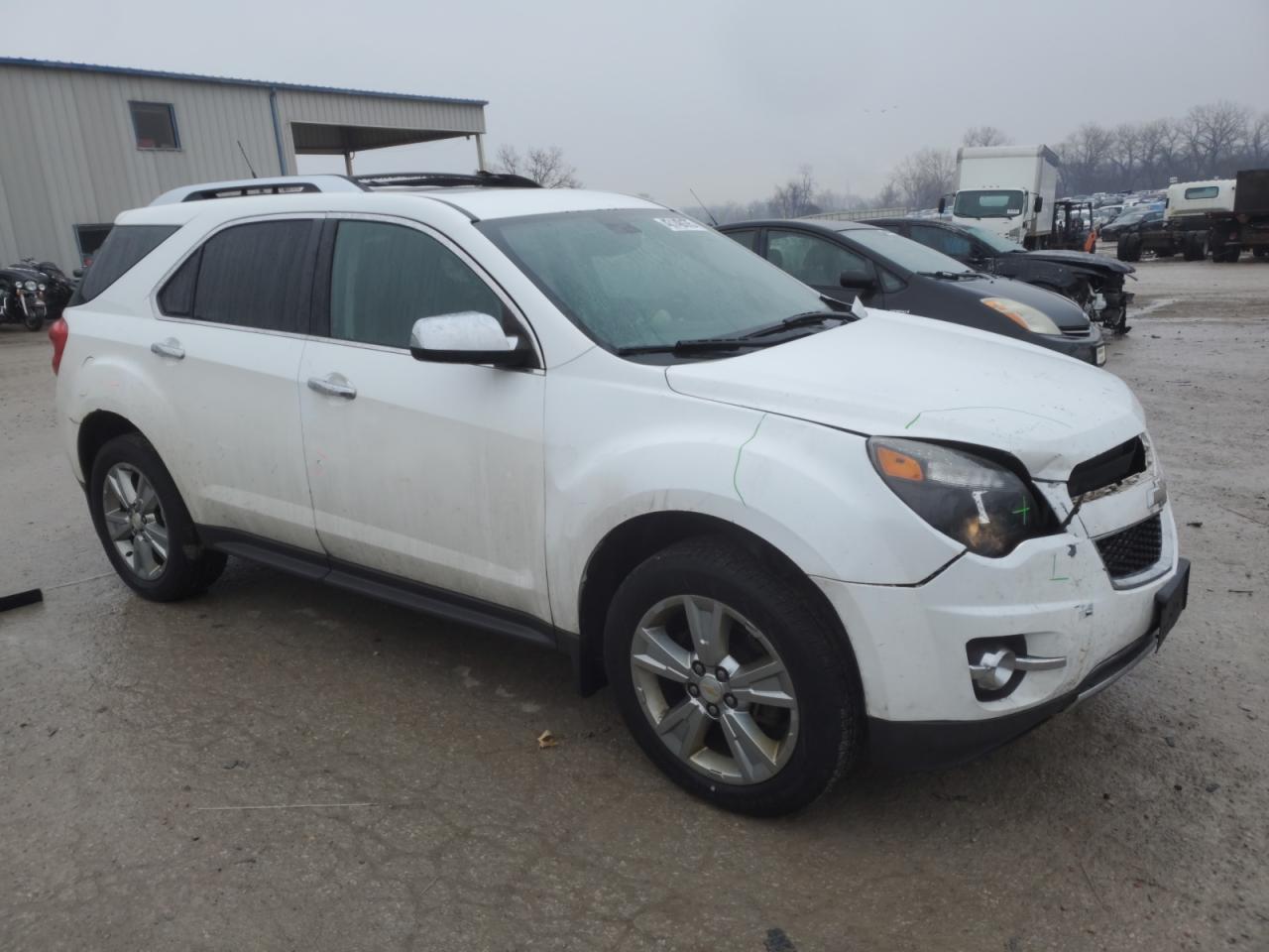 2010 Chevrolet Equinox - Image 4