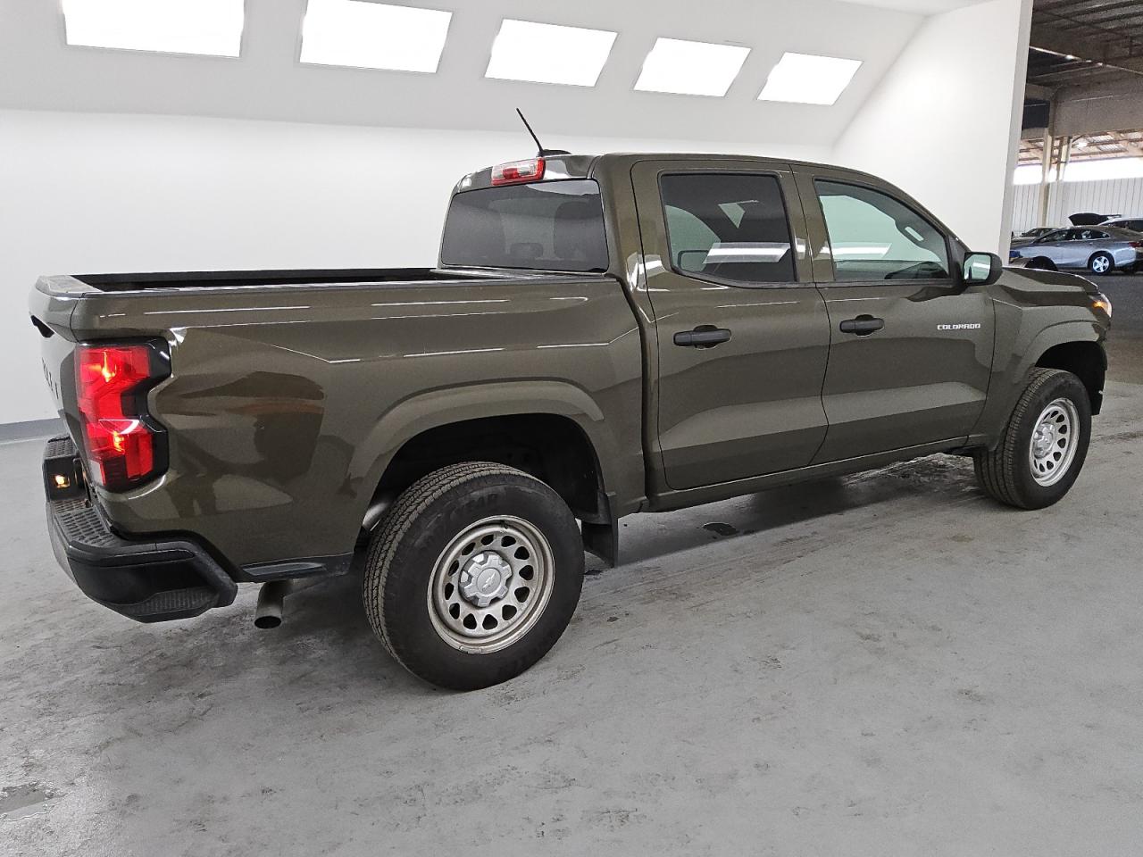 VIN 1GCGSBEC9P1262563 2023 CHEVROLET COLORADO no.3