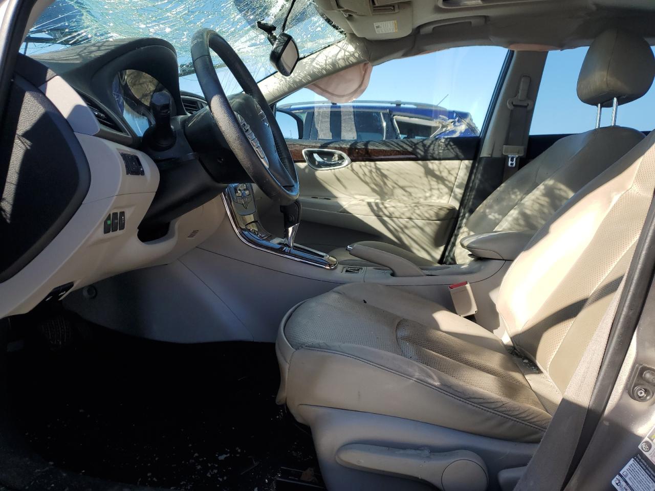 2015 Nissan Sentra - Image 7