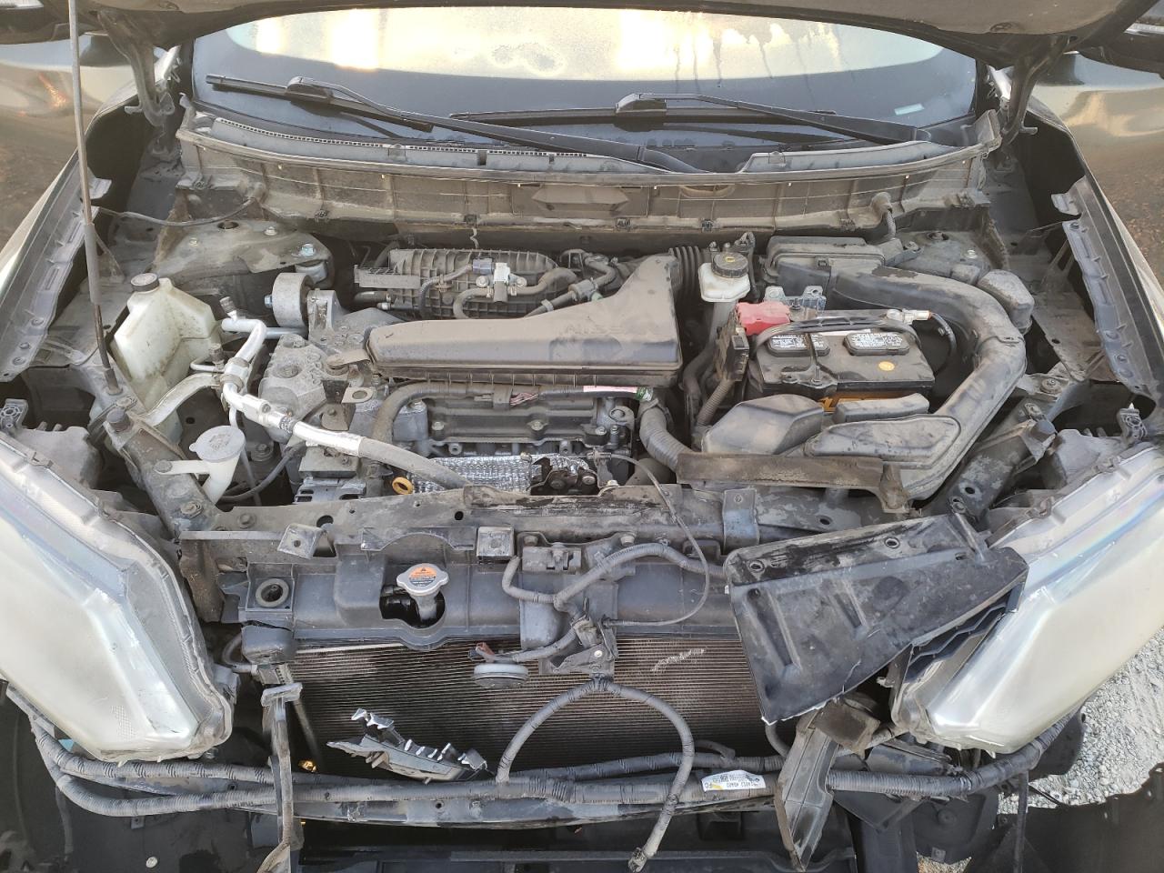 2015 Nissan Rogue - Image 13