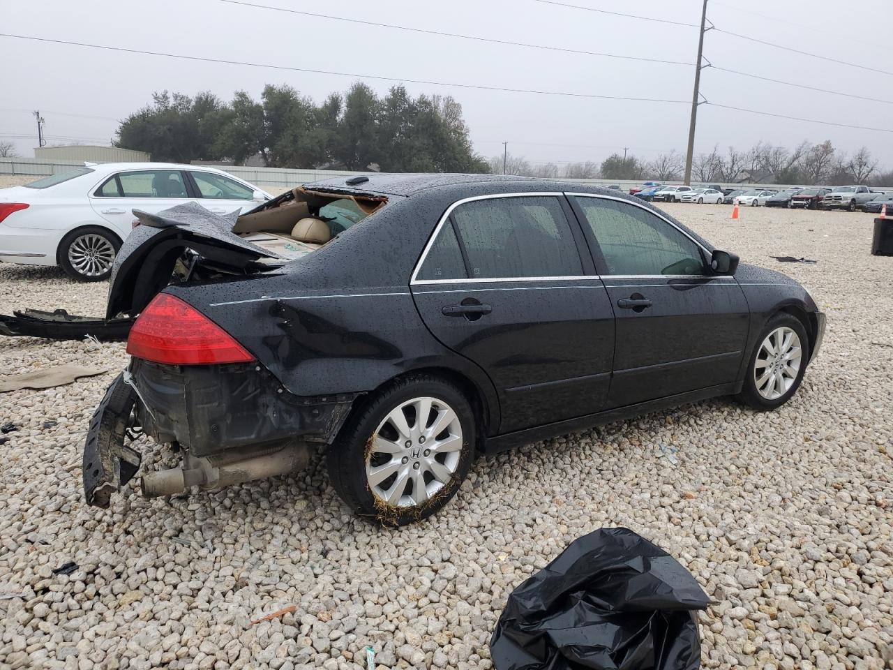 2007 Honda Accord - Image 3