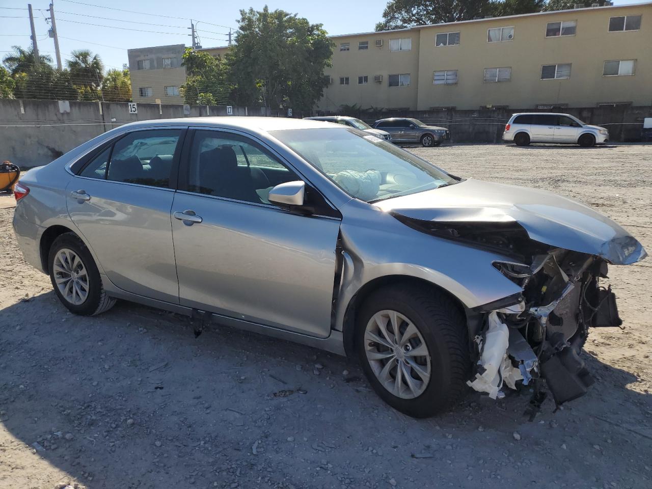 2017 Toyota Camry - Image 4