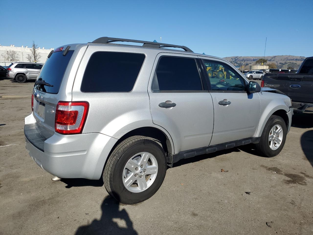 2009 Ford Escape - Image 3