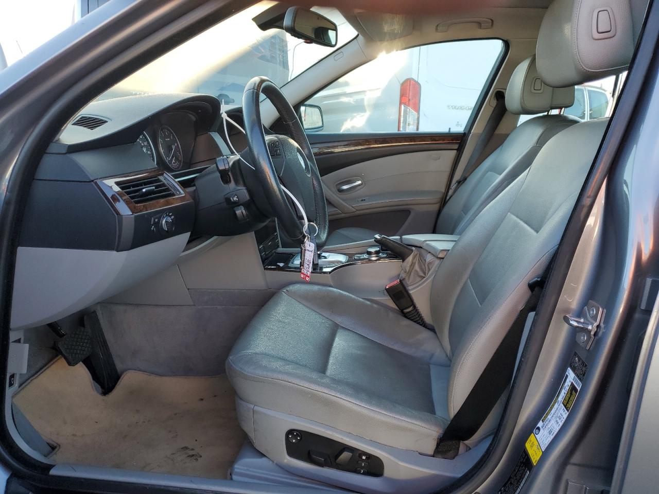 2010 BMW 5er - Image 7