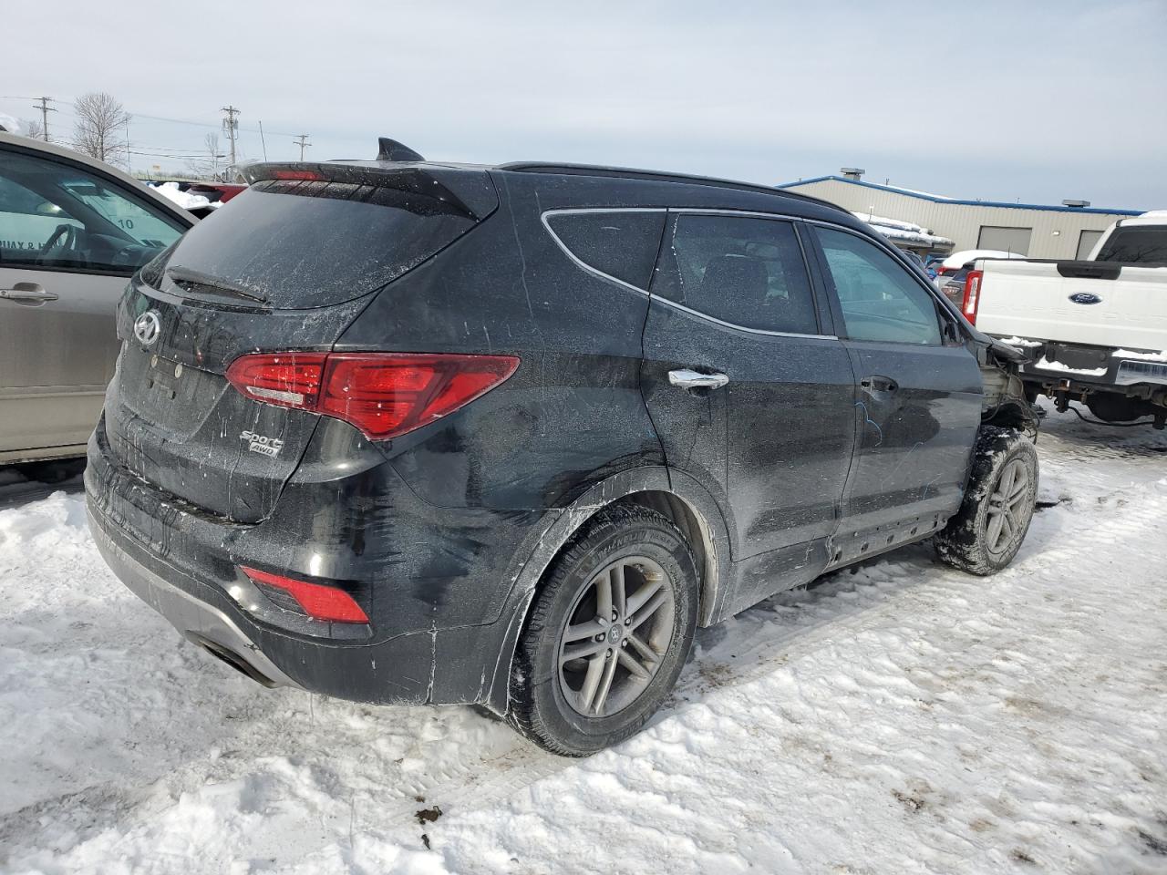2017 Hyundai Santa Fe - Image 3
