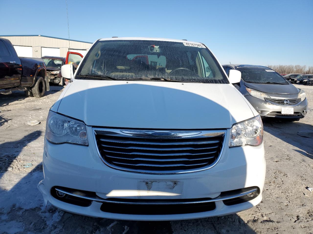 2015 Chrysler Town & Country - Image 5