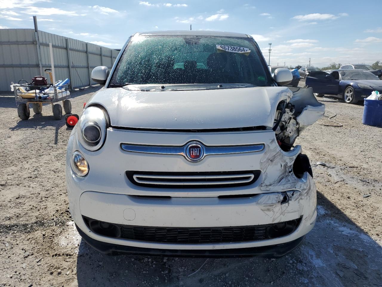 VIN ZFBCFAAH8HZ038656 2017 FIAT 500 no.5