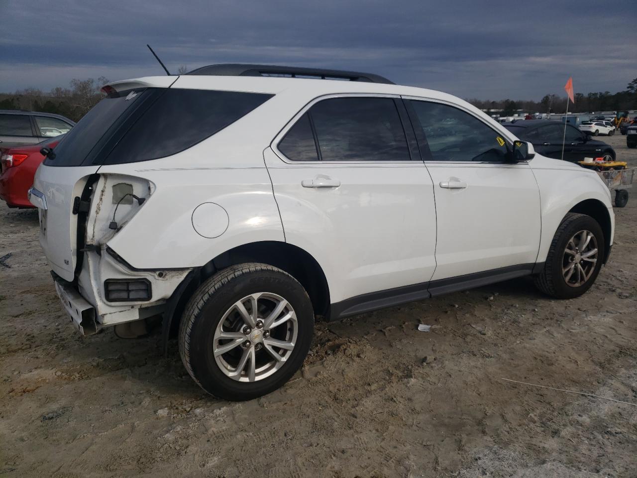 2017 Chevrolet Equinox - Image 3