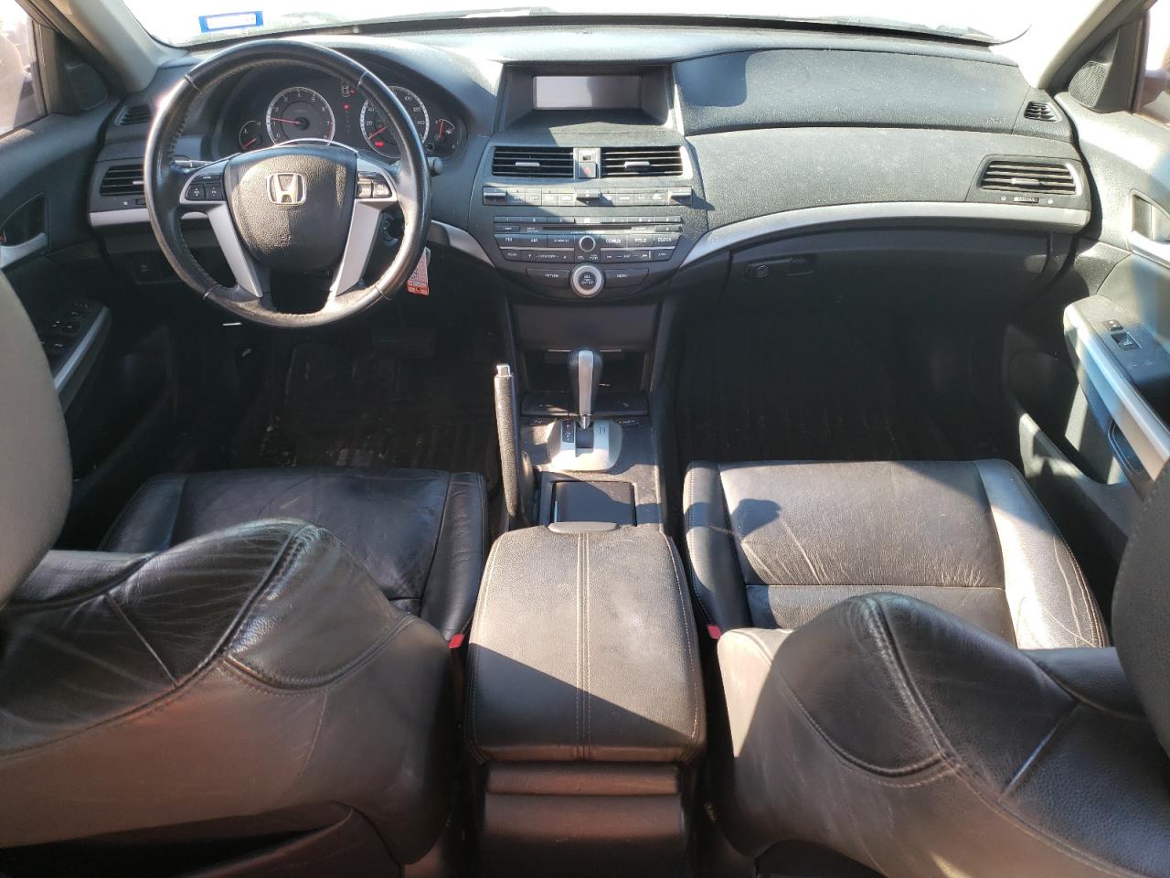 2009 Honda Accord - Image 8