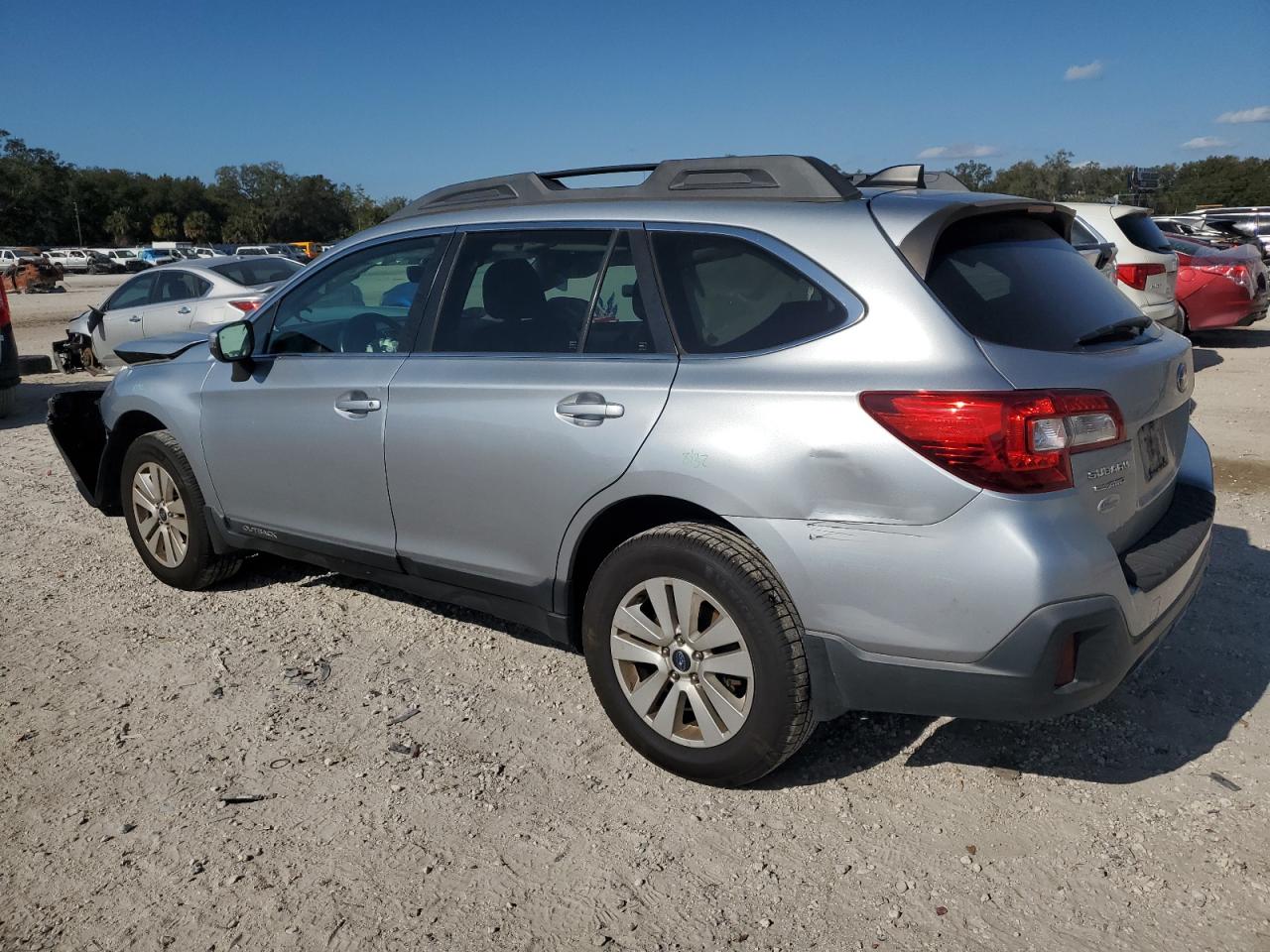 VIN 4S4BSAFC5J3308545 2018 SUBARU OUTBACK no.2