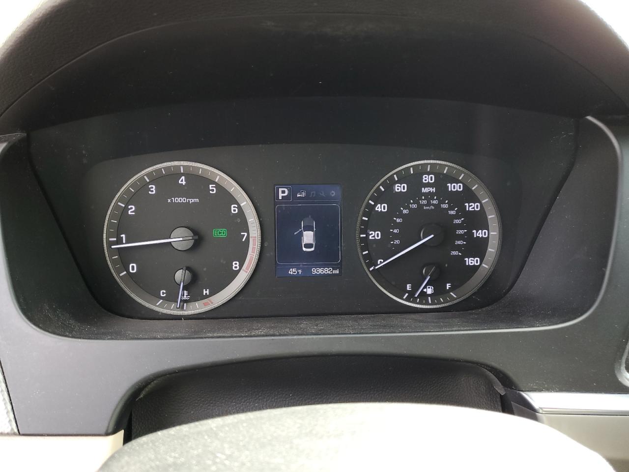 2016 Hyundai Sonata - Image 9
