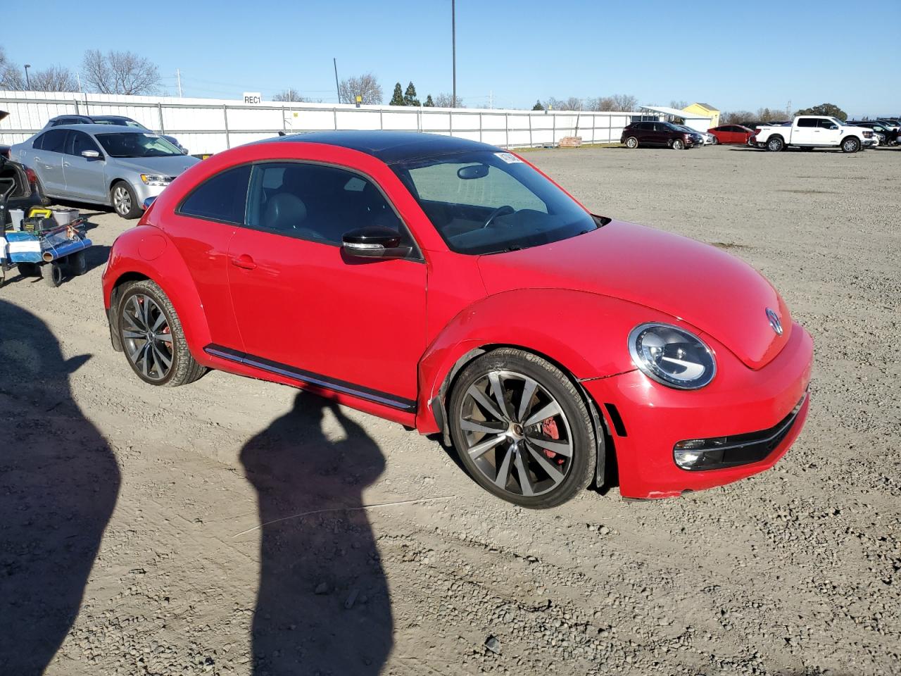 2013 Volkswagen Beetle - Image 4