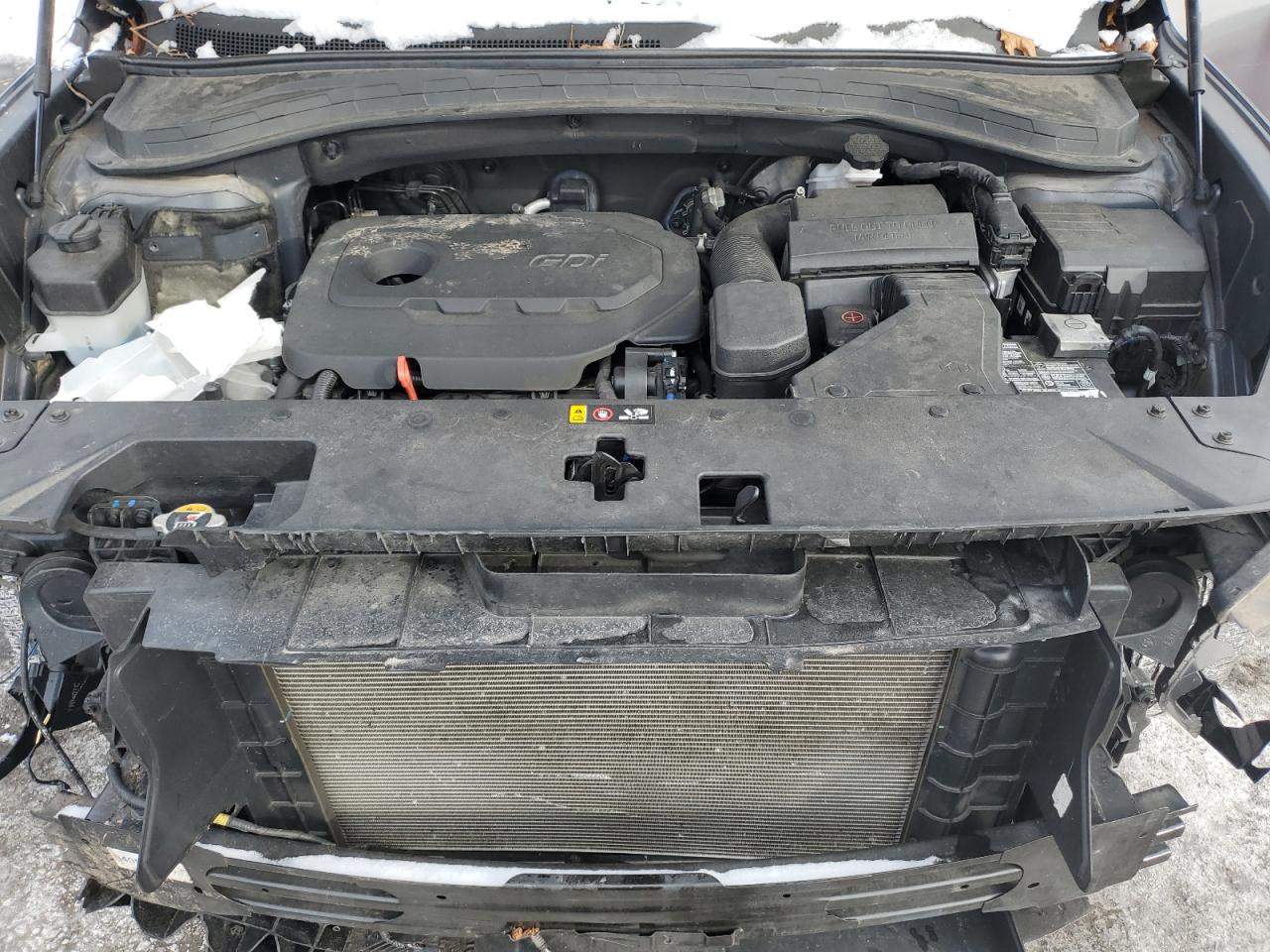 2019 Hyundai Santa Fe - Image 12