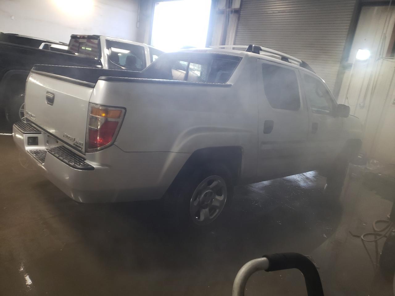 2007 Honda Ridgeline - Image 3