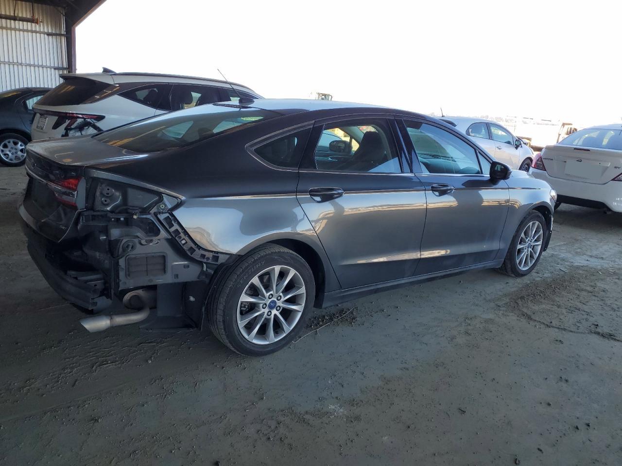 2017 Ford Fusion - Image 3
