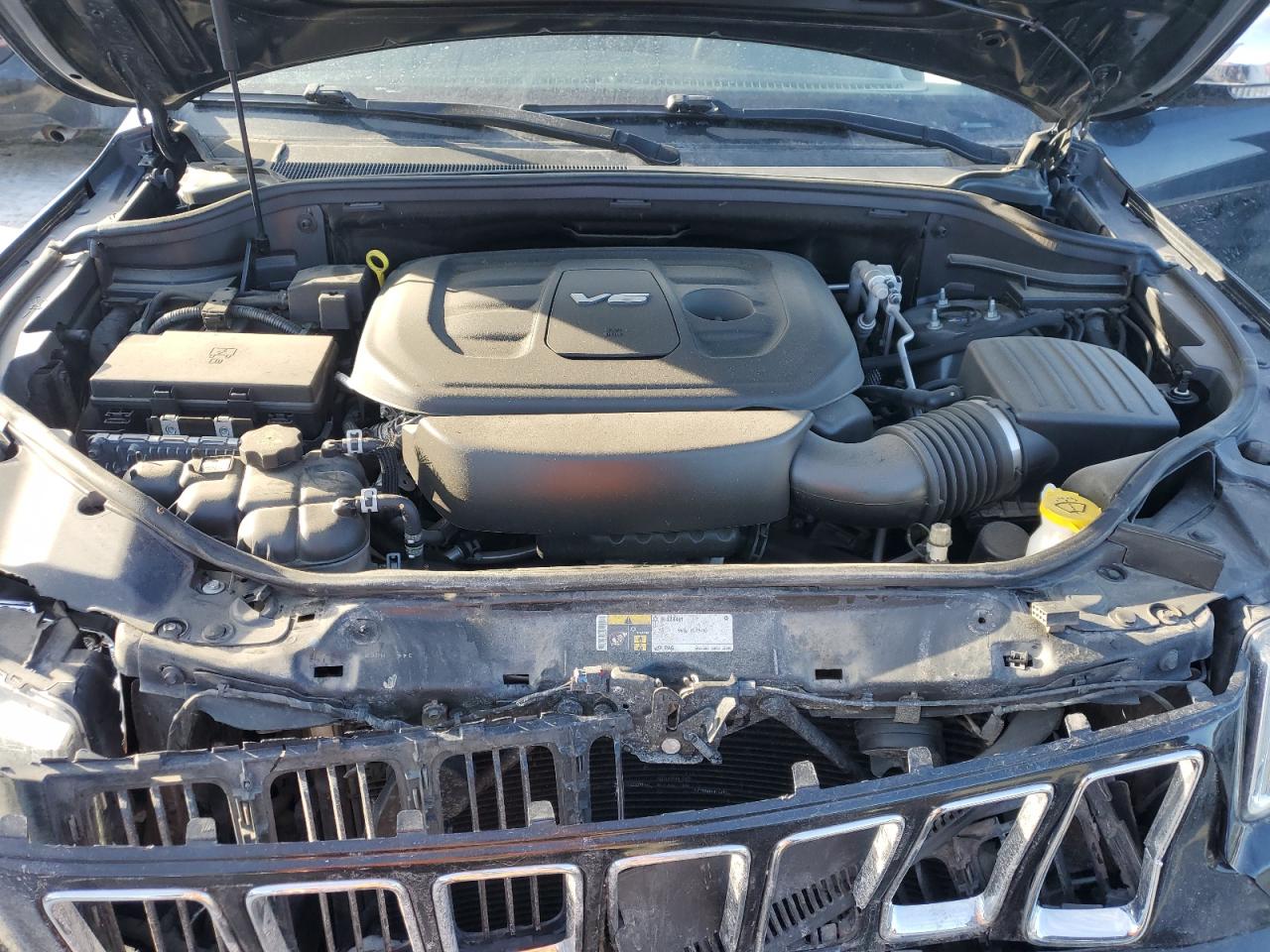 2016 Jeep Grand Cherokee - Image 12