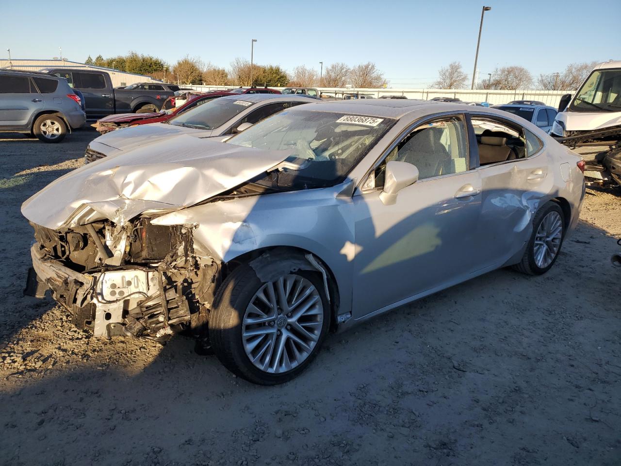 2015 Lexus ES - Image 1