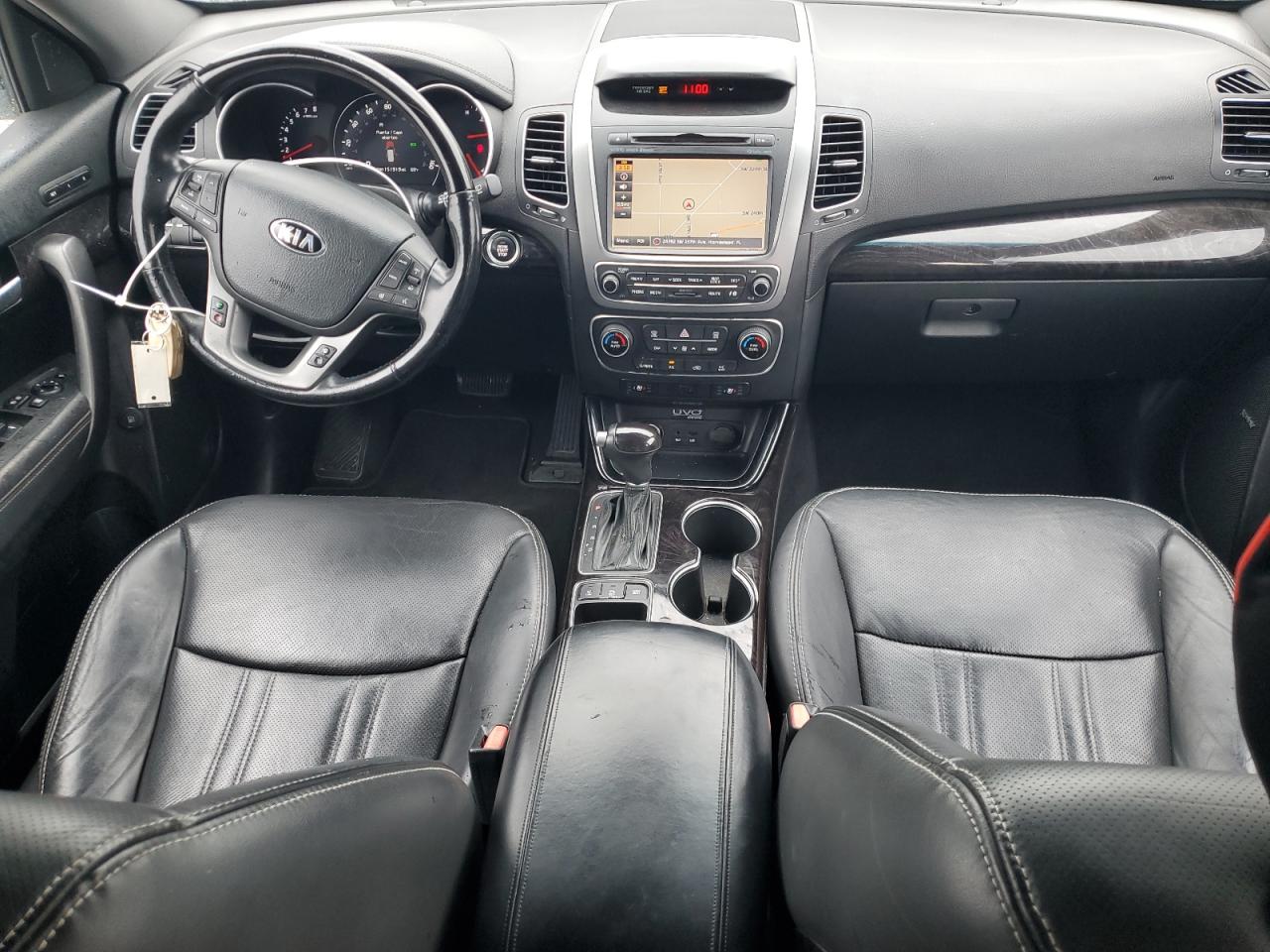 2014 Kia Sorento - Image 8