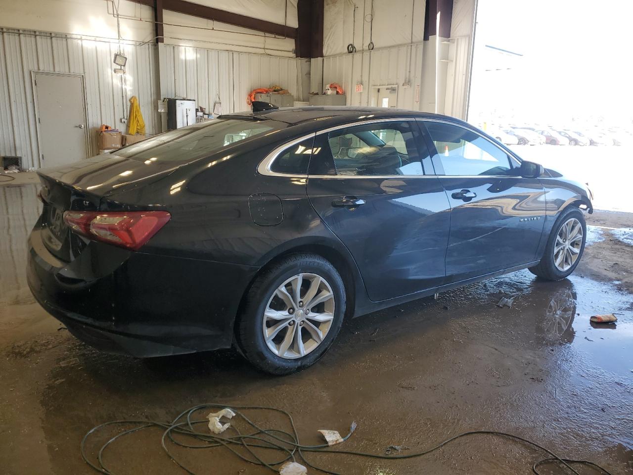 2019 Chevrolet Malibu - Image 3