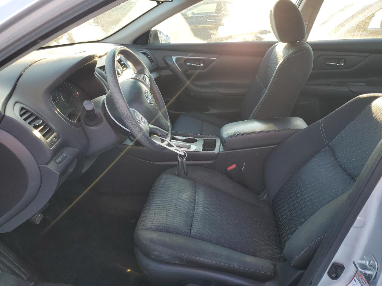 2016 Nissan Altima - Image 7