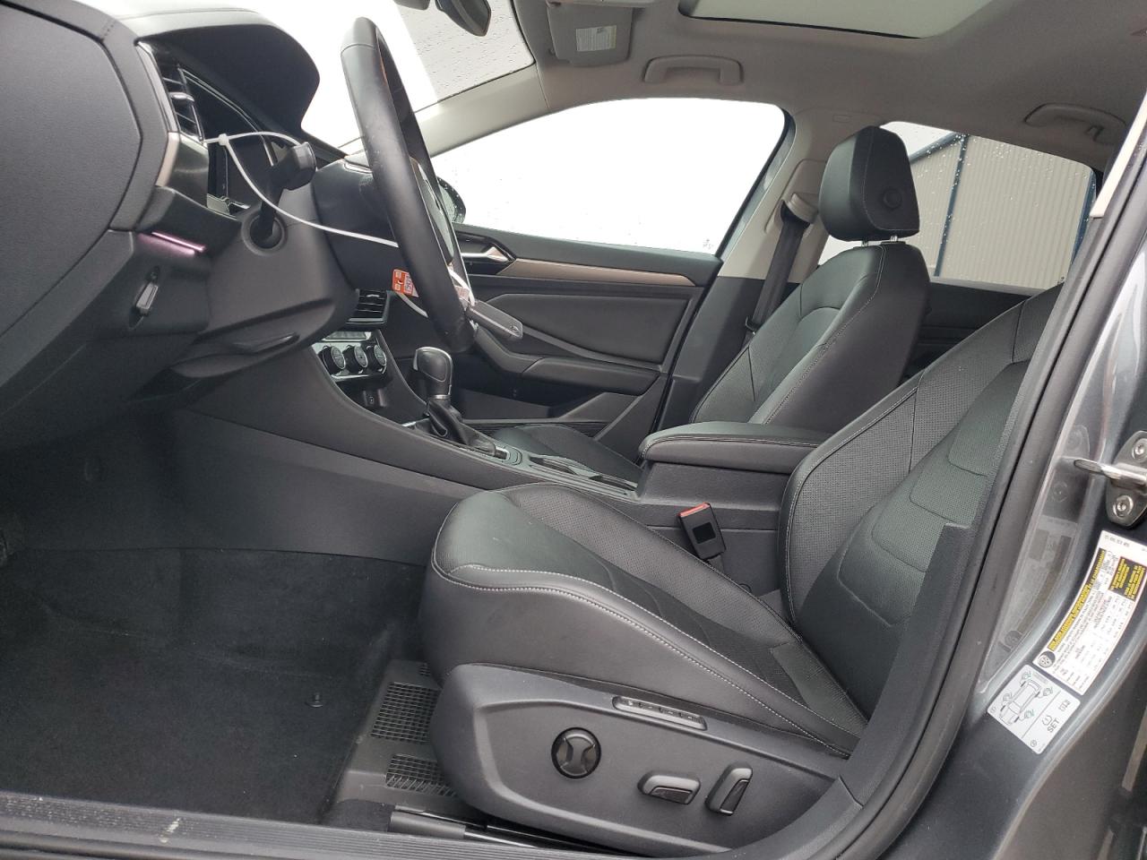 2019 Volkswagen Jetta - Image 7