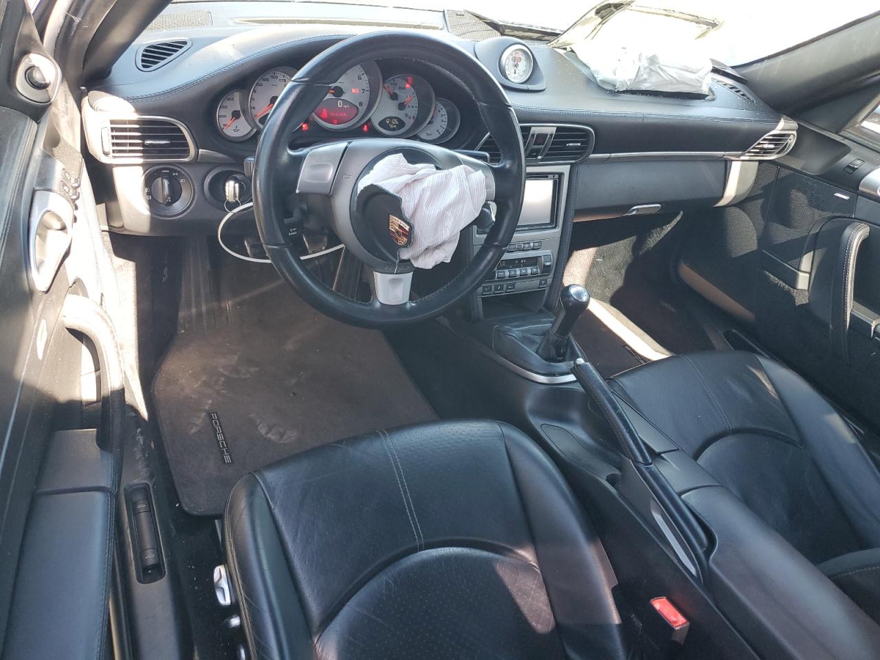 2005 Porsche 911 - Image 8