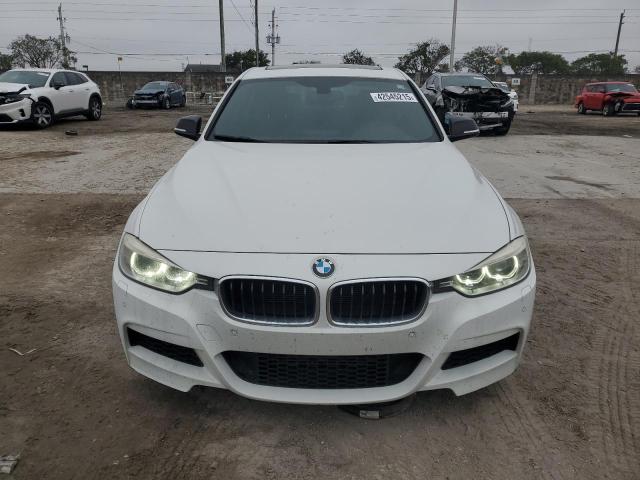  BMW 3 SERIES 2013 Biały