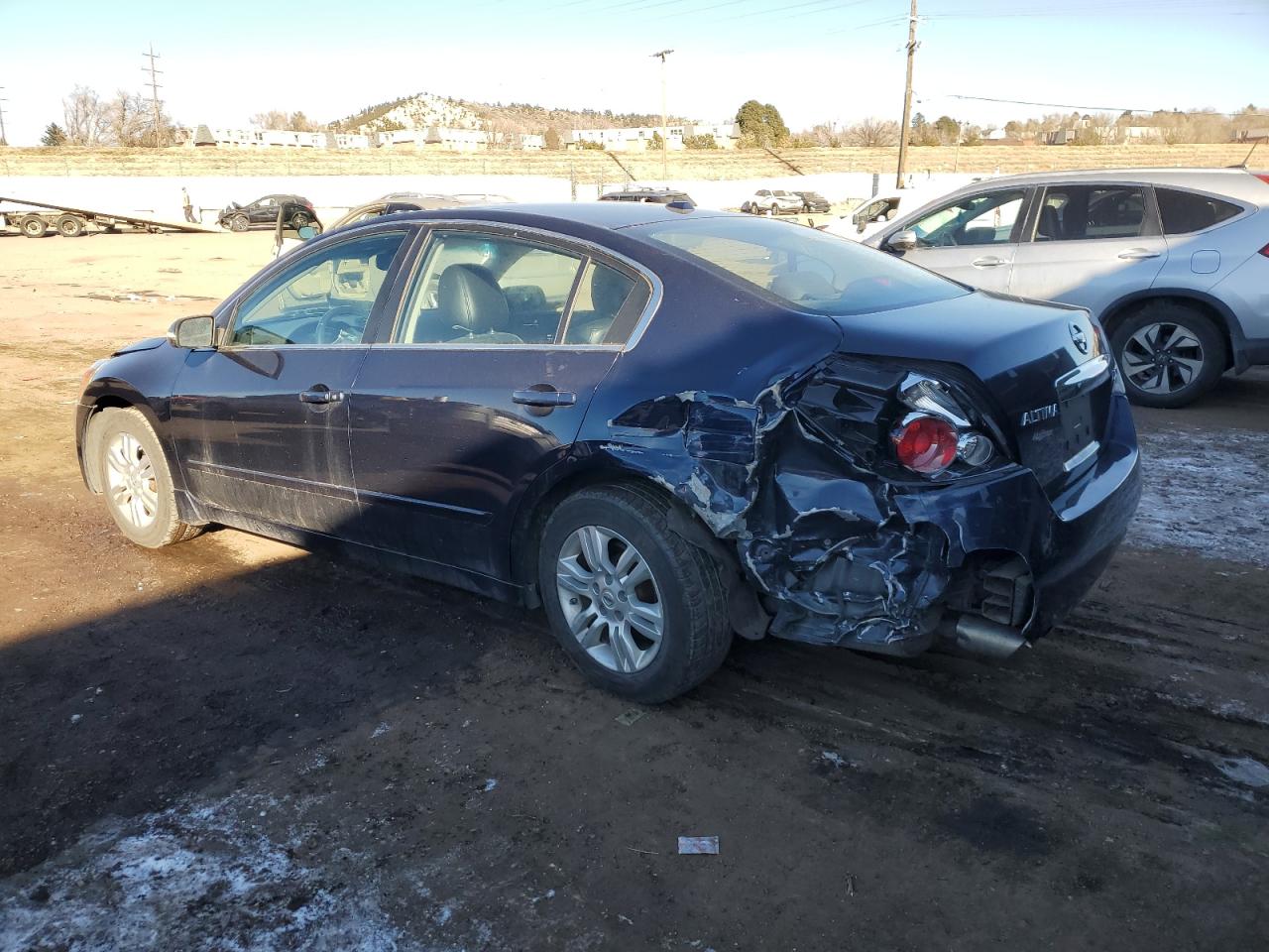 2010 Nissan Altima - Image 2