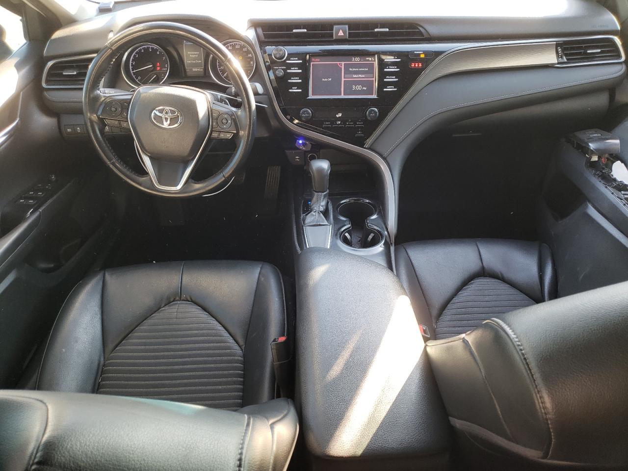 2019 Toyota Camry - Image 8