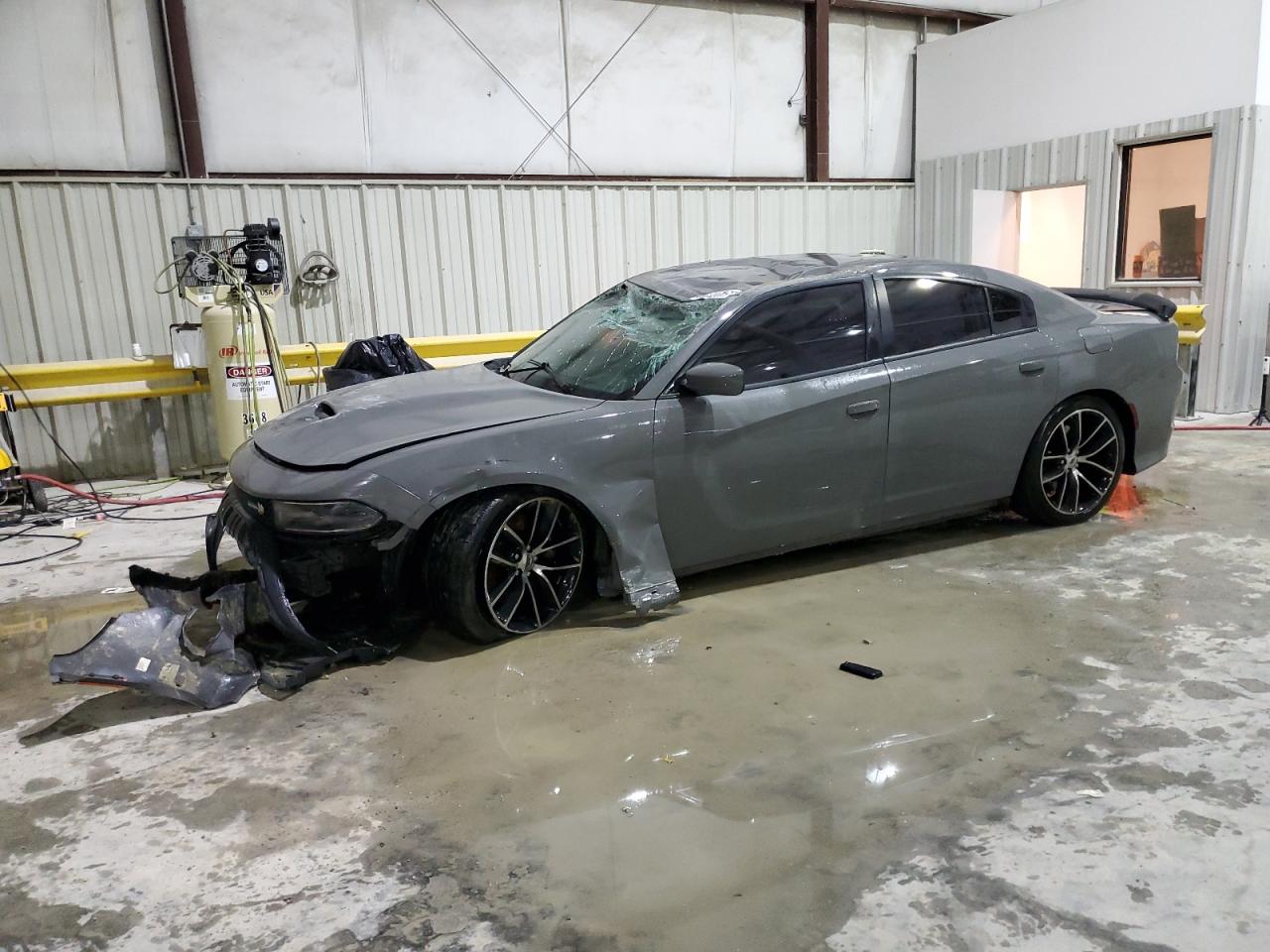 2018 Dodge Charger - Image 1