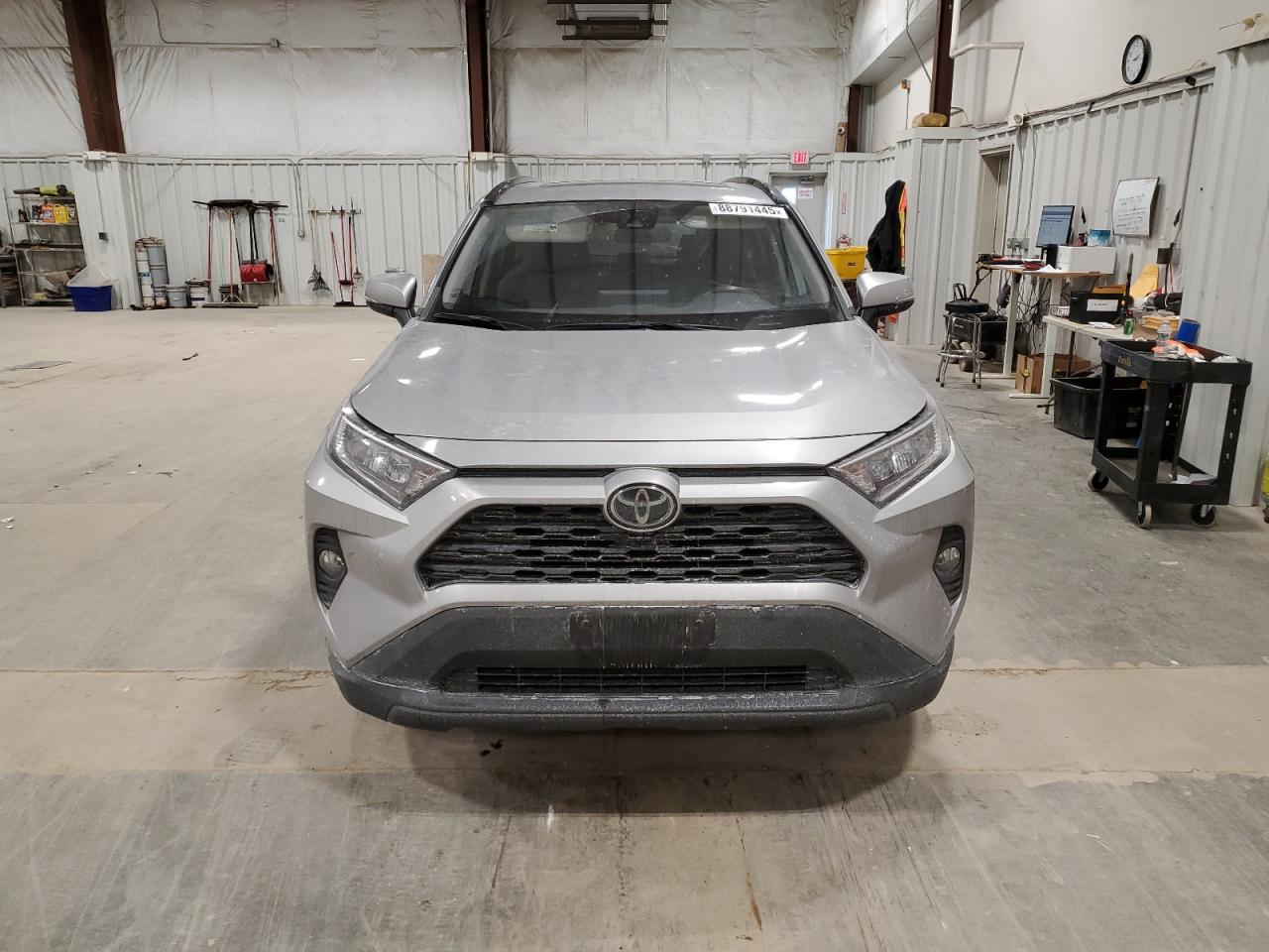 2019 Toyota RAV 4 - Image 5