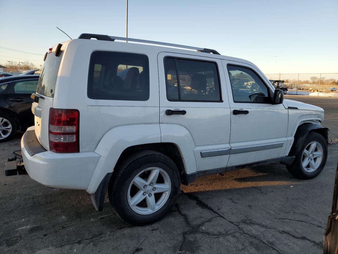 2012 Jeep Liberty (North America) - Image 3