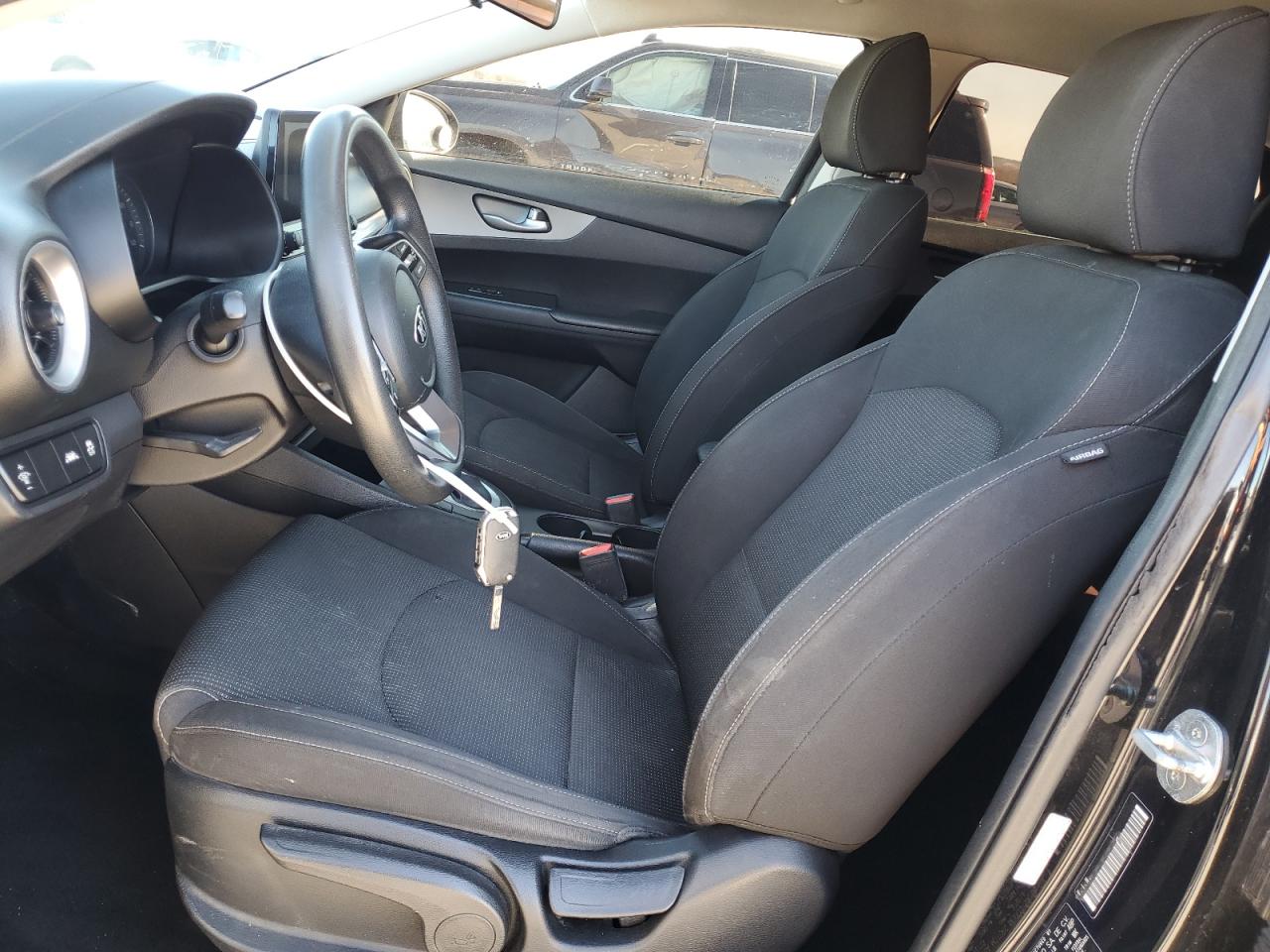2019 Kia Forte - Image 7